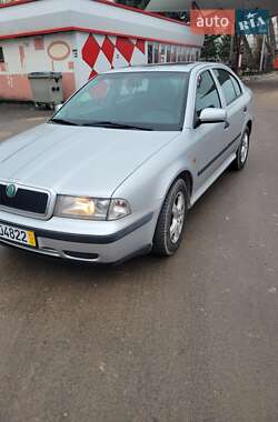 Ліфтбек Skoda Octavia 1999 в Збаражі