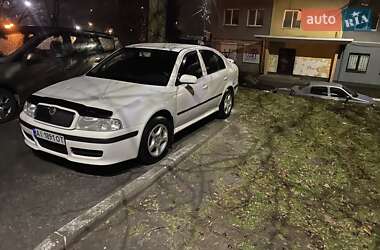 Ліфтбек Skoda Octavia 2004 в 