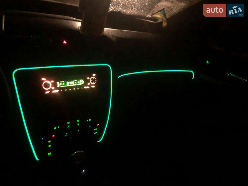 Універсал Skoda Octavia 2006 в Пустомитах