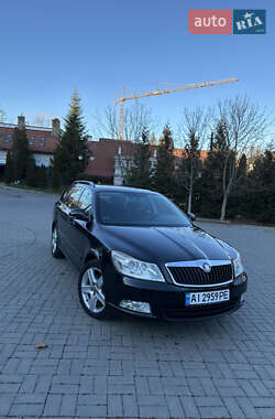 Универсал Skoda Octavia 2009 в Черновцах