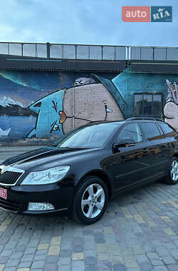 Універсал Skoda Octavia 2012 в Луцьку