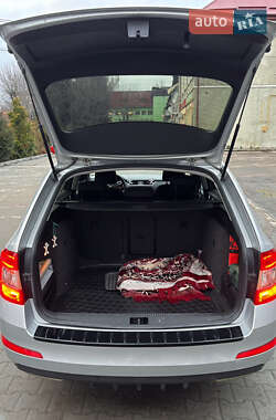 Универсал Skoda Octavia 2013 в 