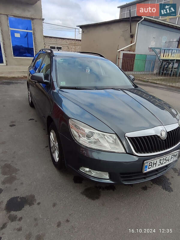 Універсал Skoda Octavia 2009 в Подільську