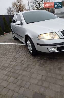 Ліфтбек Skoda Octavia 2005 в Звягелі