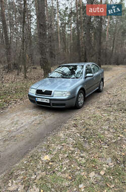 Ліфтбек Skoda Octavia 2003 в Обухові