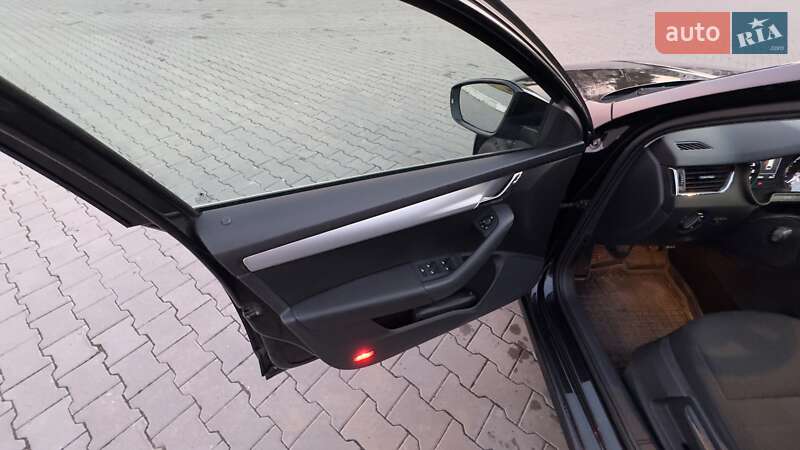 Універсал Skoda Octavia 2014 в Ізмаїлі