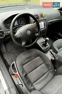 Лифтбек Skoda Octavia 2008 в 