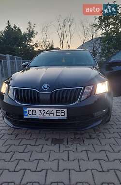 Універсал Skoda Octavia 2017 в Прилуках