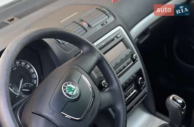 Универсал Skoda Octavia 2012 в 