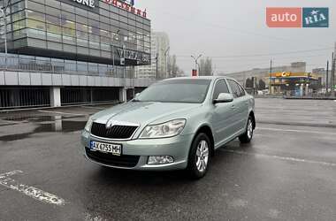 Ліфтбек Skoda Octavia 2010 в Харкові