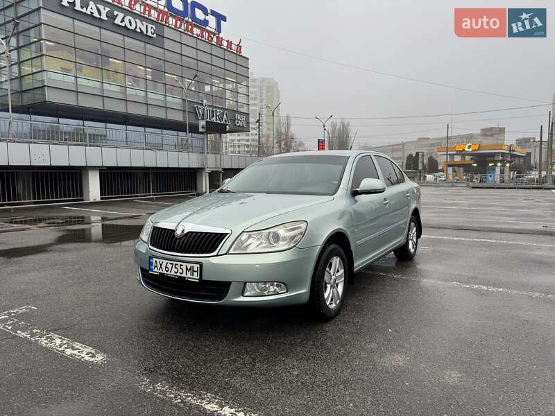 Лифтбек Skoda Octavia 2010 в Харькове