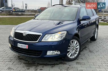 Універсал Skoda Octavia 2010 в Луцьку