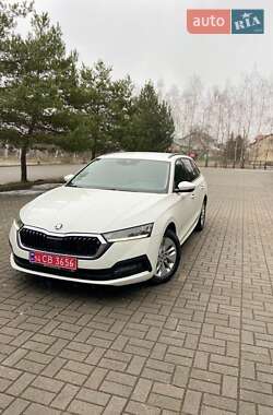 Skoda Octavia 2021