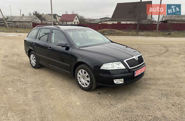 Універсал Skoda Octavia 2006 в Сарнах