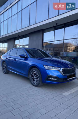 Лифтбек Skoda Octavia 2021 в Ужгороде