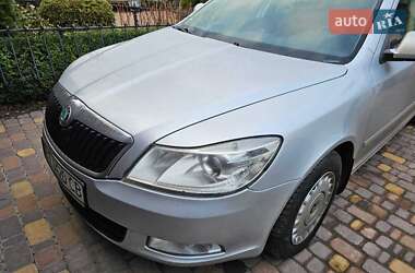 Skoda Octavia 2011