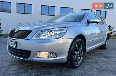 Универсал Skoda Octavia 2010 в Луцке