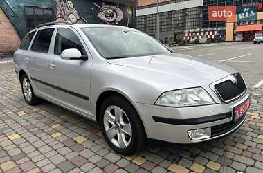 Универсал Skoda Octavia 2006 в Луцке