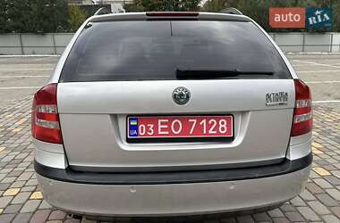 Универсал Skoda Octavia 2006 в Луцке