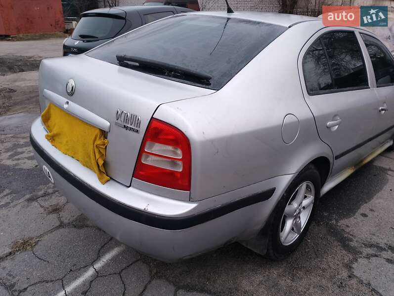 Ліфтбек Skoda Octavia 2008 в Горішніх Плавнях