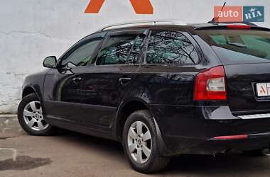 Универсал Skoda Octavia 2012 в 