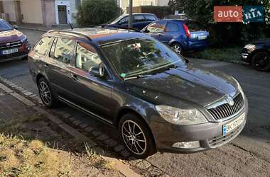 Універсал Skoda Octavia 2010 в Рівному