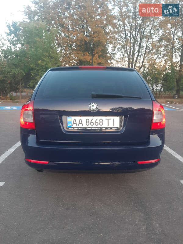 Универсал Skoda Octavia 2012 в Киеве фото 3 Универсал Skoda Octavia 2012 в Киеве
