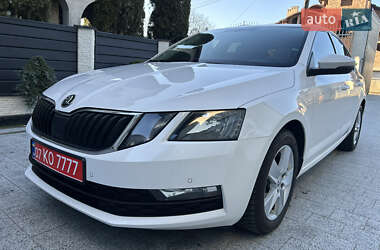 Ліфтбек Skoda Octavia 2019 в Тячеві