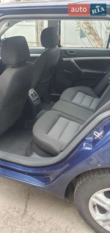 Универсал Skoda Octavia 2008 в Виннице