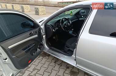 Лифтбек Skoda Octavia 2012 в 
