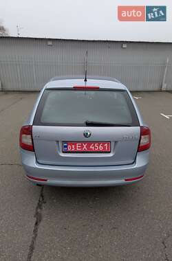 Універсал Skoda Octavia 2009 в Києві