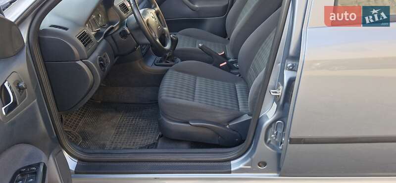 Универсал Skoda Octavia 2004 в Киеве