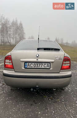 Лифтбек Skoda Octavia 2008 в 