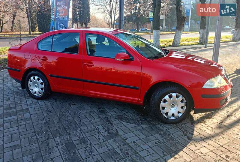 Лифтбек Skoda Octavia 2006 в Дубно