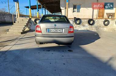 Лифтбек Skoda Octavia 2006 в Одессе