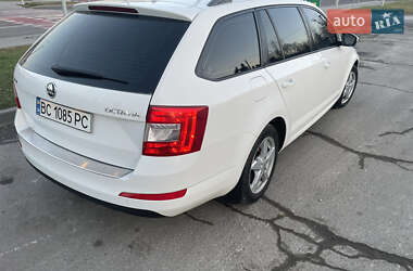 Универсал Skoda Octavia 2013 в Мостиске