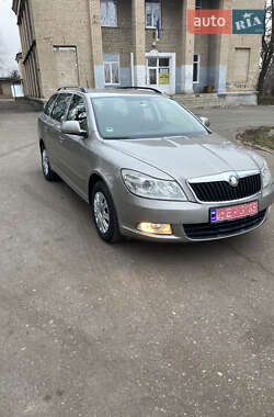 Універсал Skoda Octavia 2010 в Краматорську