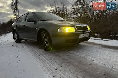 Лифтбек Skoda Octavia 2004 в Овруче