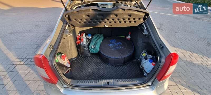 Ліфтбек Skoda Octavia 2010 в Києві