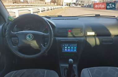 Лифтбек Skoda Octavia 2006 в 