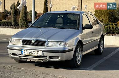 Лифтбек Skoda Octavia 1998 в Запорожье