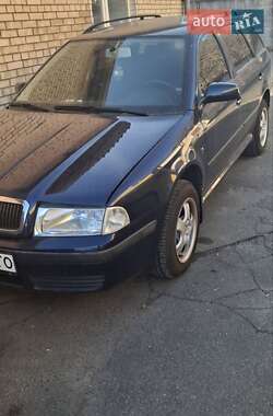 Універсал Skoda Octavia 2003 в Києві