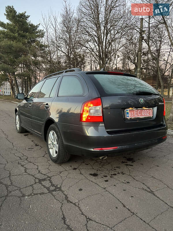 Универсал Skoda Octavia 2011 в Сумах