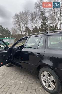 Универсал Skoda Octavia 2010 в 