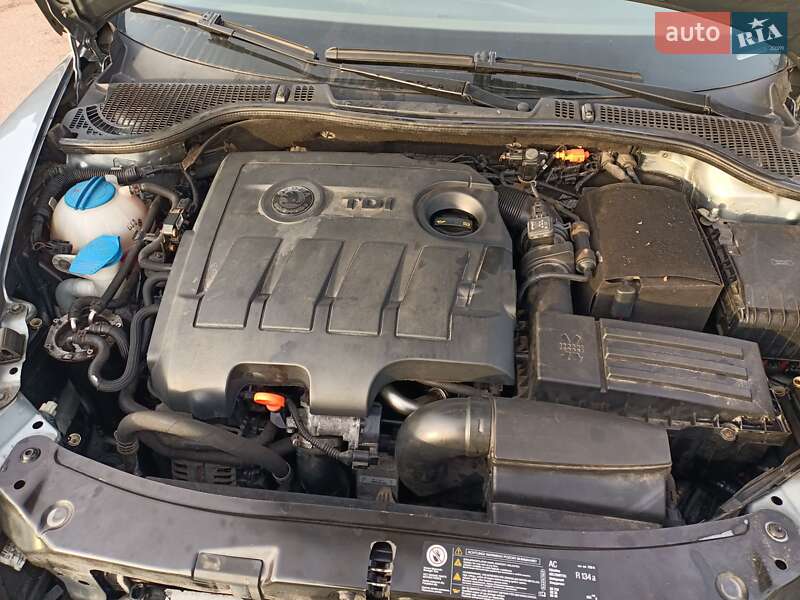 Универсал Skoda Octavia 2012 в Чернигове