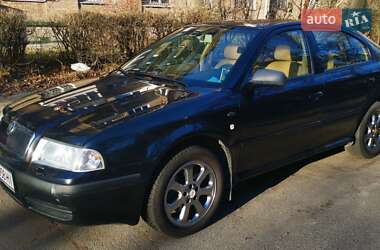 Ліфтбек Skoda Octavia 2001 в Києві