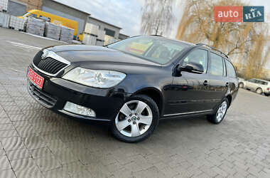 Універсал Skoda Octavia 2009 в Володимирі