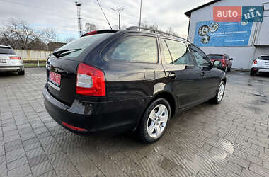 Універсал Skoda Octavia 2009 в Володимирі