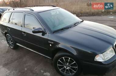 Универсал Skoda Octavia 2005 в Попельне