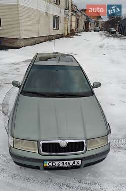 Ліфтбек Skoda Octavia 2003 в Чернігові